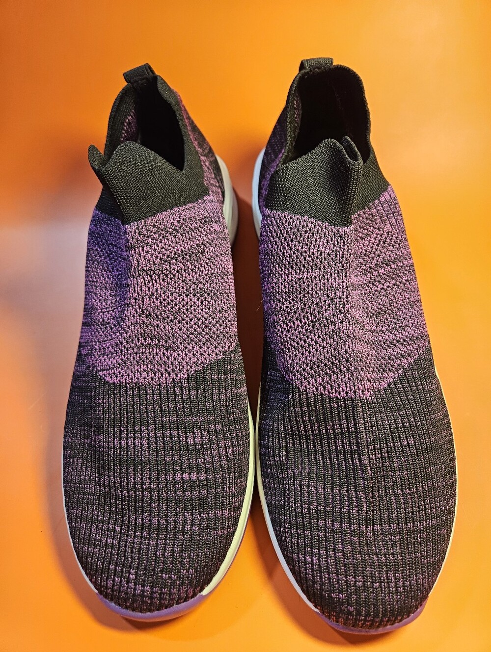 Hyper ReMemory Foam Swiss Design. Us 11.5/12 Bin 2